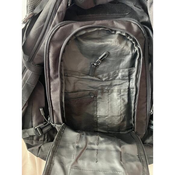 Generic NO BRAND Black Tactical XL Backpack - Picture 3 of 5